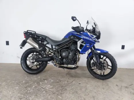 TRIUMPH TIGER 800 XRX