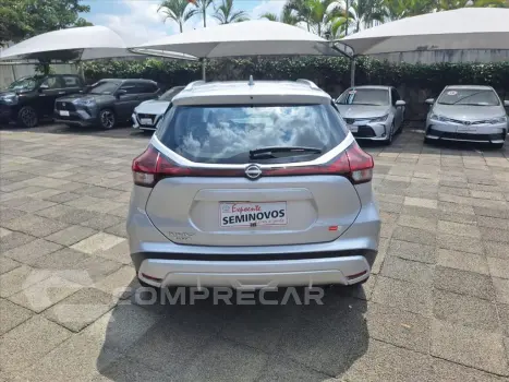 KICKS PLAY 1.6 16V FLEXSTART ADVANCE PLUS XTRONIC