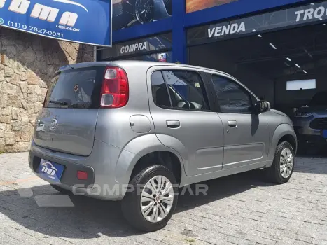Uno 1.0 Evo Vivace 8V Flex 4P Manual