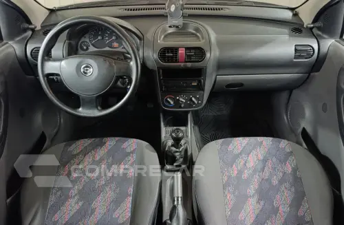 CORSA 1.8 MPFI Sedan 8V