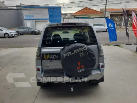 Pajero TR4 2.0/ 2.0 Flex 16V 4x4 Aut.