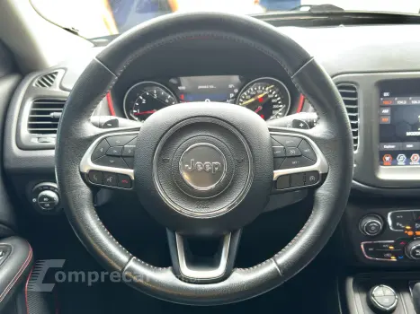 COMPASS 2.0 16V DIESEL TRAILHAWK 4X4 AUTOMÁTICO