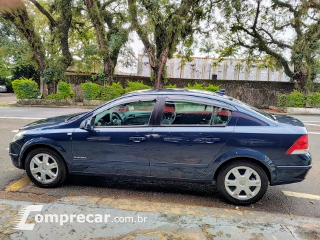 VECTRA 2.0 MPFI Elegance 8V
