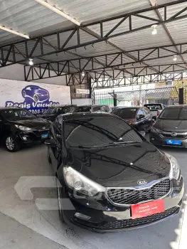 CERATO 1.6 E.213 Sedan 16V