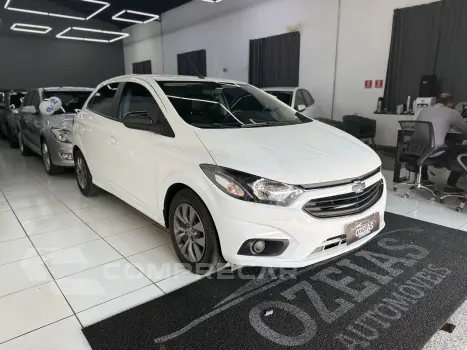 CHEVROLET ONIX 1.0 LT 4 portas