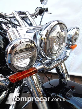 HARLEY-DAVIDSON SOFTAIL DELUXE