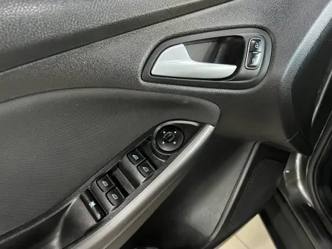 FOCUS 1.6 SE 16V FLEX 4P MANUAL