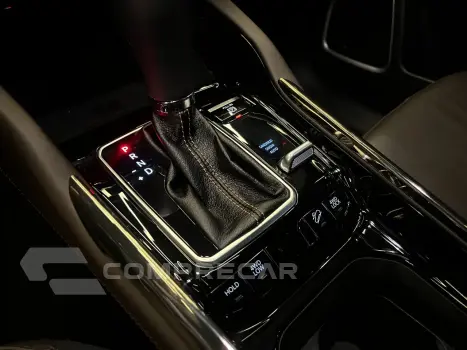 Commander 2.0 16V 4P HURRICANE 4 OVERLAND TURBO 4X4 AUTOMÁTI