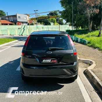 FIESTA 1.6 MPI Class Hatch 8V