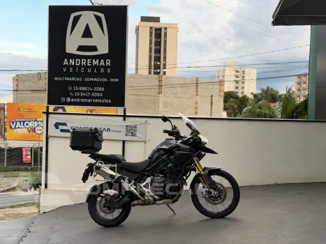Tiger 1200 Black Edition