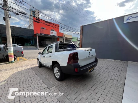 DUSTER OROCH Expression 1.6 Flex 16V Mec