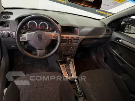 VECTRA HATCH GT