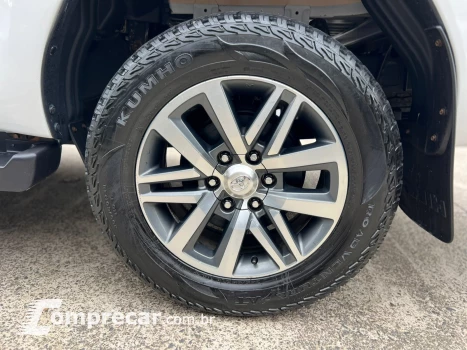 HILUX 2.8 D-4d Turbo CD Power Pack 4X4