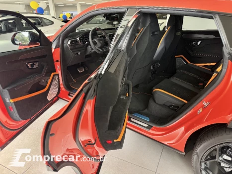 URUS 4.0 V8 Turbo Performance
