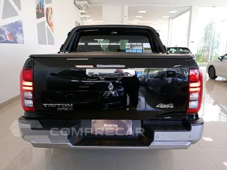TRITON 2.4 BITURBO DIESEL CD HPE-S 4X4 AUTOMÁTICO