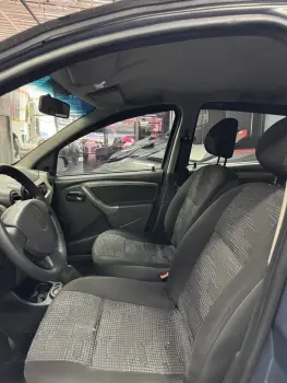 Sandero Expression 1.6 Flex Manual