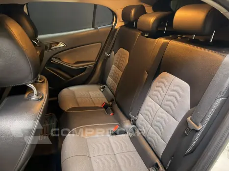 GLA 200 1.6 CGI FLEX STYLE 7G-DCT