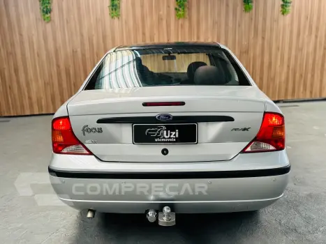 FOCUS 1.6 GLX Sedan 16V