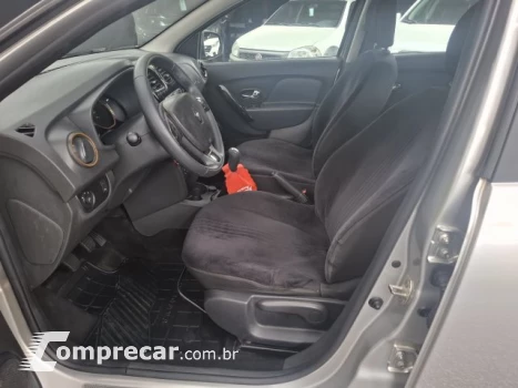 SANDERO - 1.6 STEPWAY 8V 4P MANUAL