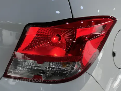 ONIX 1.0 MPFI LS 8V FLEX 4P MANUAL