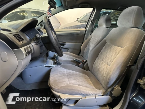 VECTRA 2.0 MPFI Elegance 8V