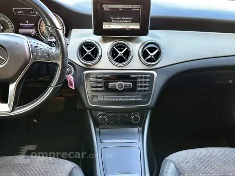 GLA 200 1.6 CGI ADVANCE 16V TURBO FLEX 4P AUTOMÁTICO