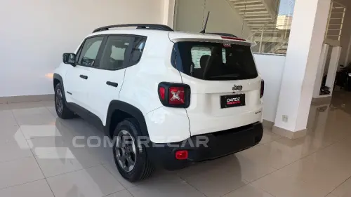 Renegade 1.8 4x2 Flex 16V Aut.