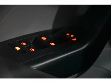 T-CROSS - 1.0 200 TSI TOTAL SENSE AUTOMÁTICO