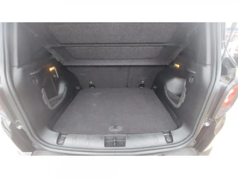 RENEGADE - 1.8 16V LONGITUDE 4P AUTOMÁTICO