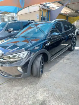 Volkswagen nivus highline 1.0 TSI 200 4 portas