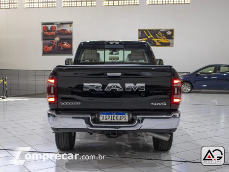 3500 6.7 Laramie 4X4 CD 6 Cilindros Turbo