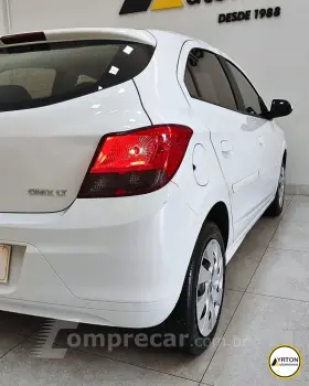 Onix Hatch 1.4 4P FLEX LT