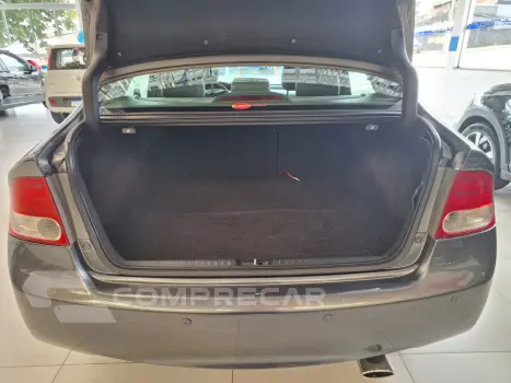 CIVIC 1.8 LXL 16V