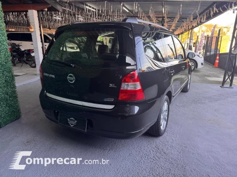 LIVINA GRAND SL 1.8 16V Flex Fuel Aut.
