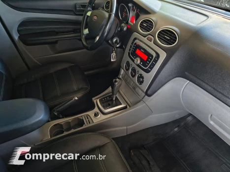 Focus Sedan 2.0 16V 4P GLX AUTOMÁTICO