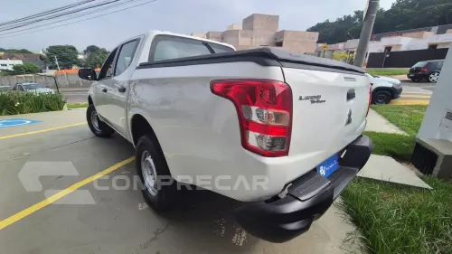 L200 TRITON 2.4 16V Turbo Sport GL CD 4X4