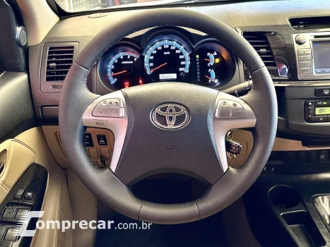 HILUX SW4 3.0 SRV 4X4 16V TURBO INTERCOOLER DIESEL 4P AUTOMÁ