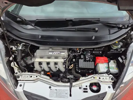 Fit LX 1.4/ 1.4 Flex 8V/16V 5p Mec.