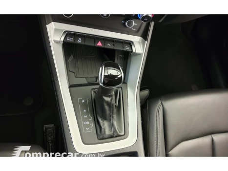 Q3 1.4 TFSI FLEX PRESTIGE PLUS S TRONIC