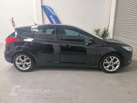 FOCUS 1.6 SE Hatch 16V