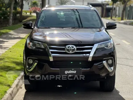 HILUX SW4 2.7 SRV 7 Lugares 4X2 16V