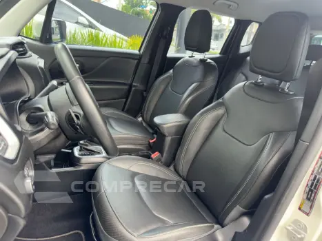 Renegade Longitude 1.8 4x2 Flex 16V Aut.