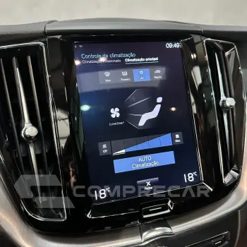 XC 60 T-8 MOMENTUM 2.0 (Híbrido)