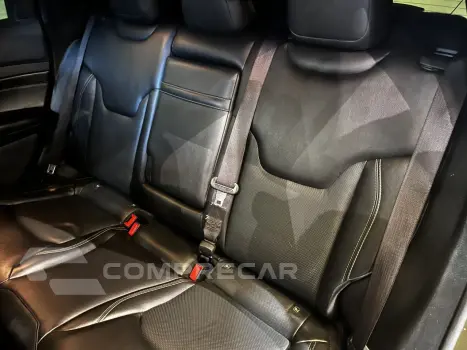 Compass 1.3 16V 4P FLEX LONGITUDE 80 ANOS T270 TURBO AUTOMÁT