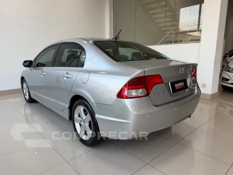 Civic Sedan LXS 1.8/1.8 Flex 16V Mec. 4p