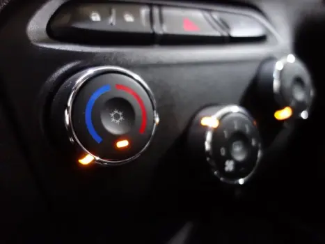 PRISMA - 1.4 MPFI LT 8V 4P AUTOMÁTICO