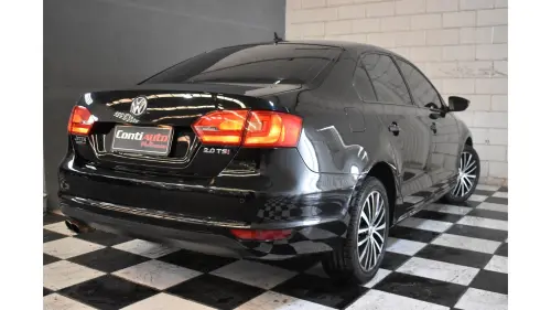 JETTA - 2.0 COMFORTLINE 4P MANUAL