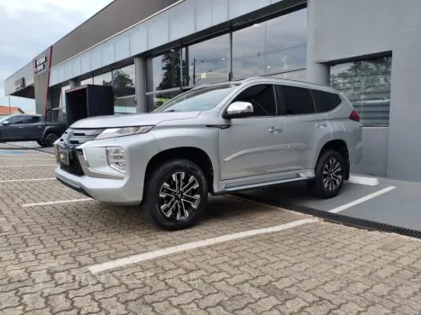 Mitsubishi PAJERO SPORT 2.4 16V Mivec Turbo Hpe-s AWD 4 portas