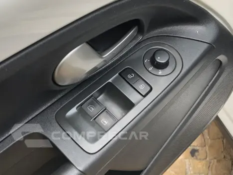 Cross Up 1.0 Tsi 12V Flex 4P Manual