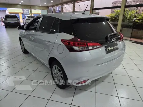 Yaris Hatch 1.5 16V 4P FLEX XS CONNECT MULTIDRIVE AUTOMÁTICO
